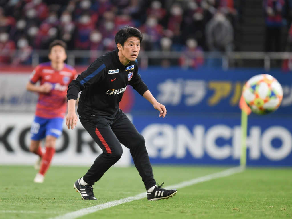 上村健一:上半场策略致体能下降 长传增加源于战术需要 上村健一:上半场策略致体能下降 长传增加源于战术需要